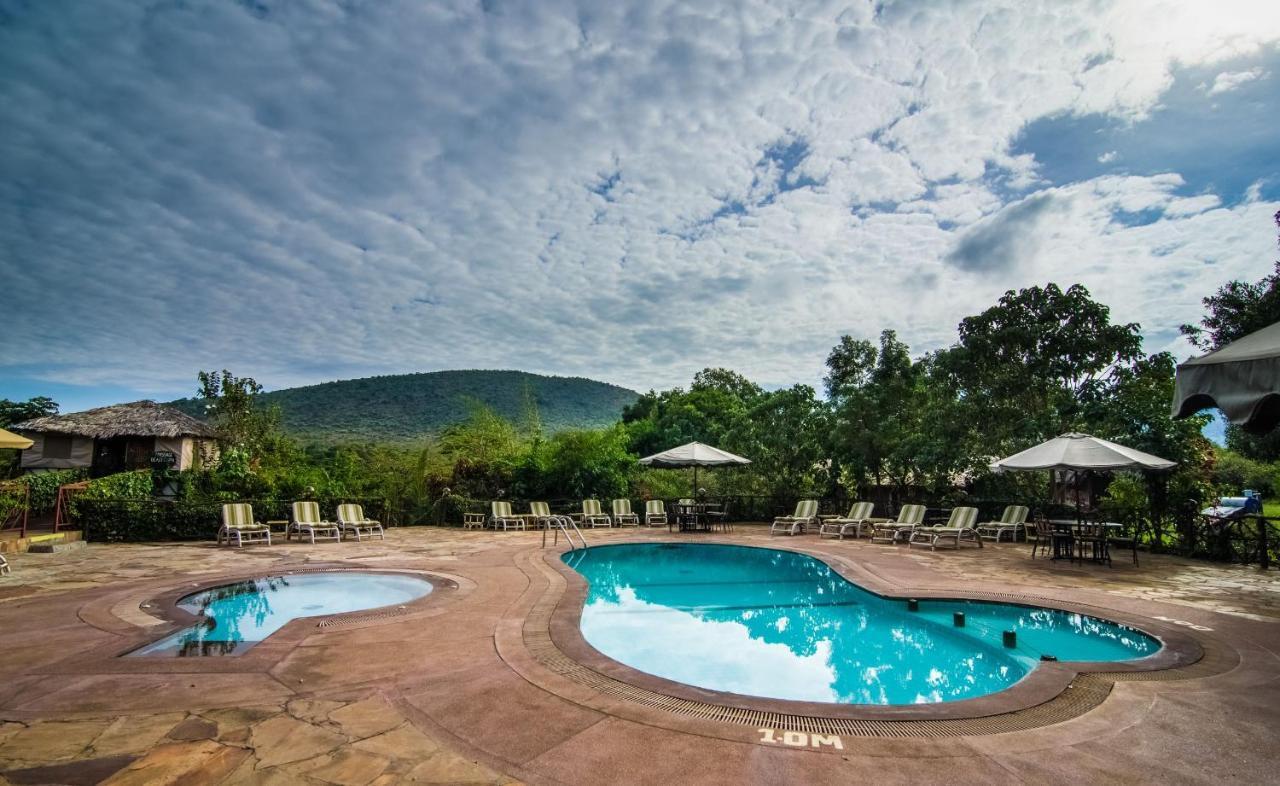 Lodge Sentrim Mara