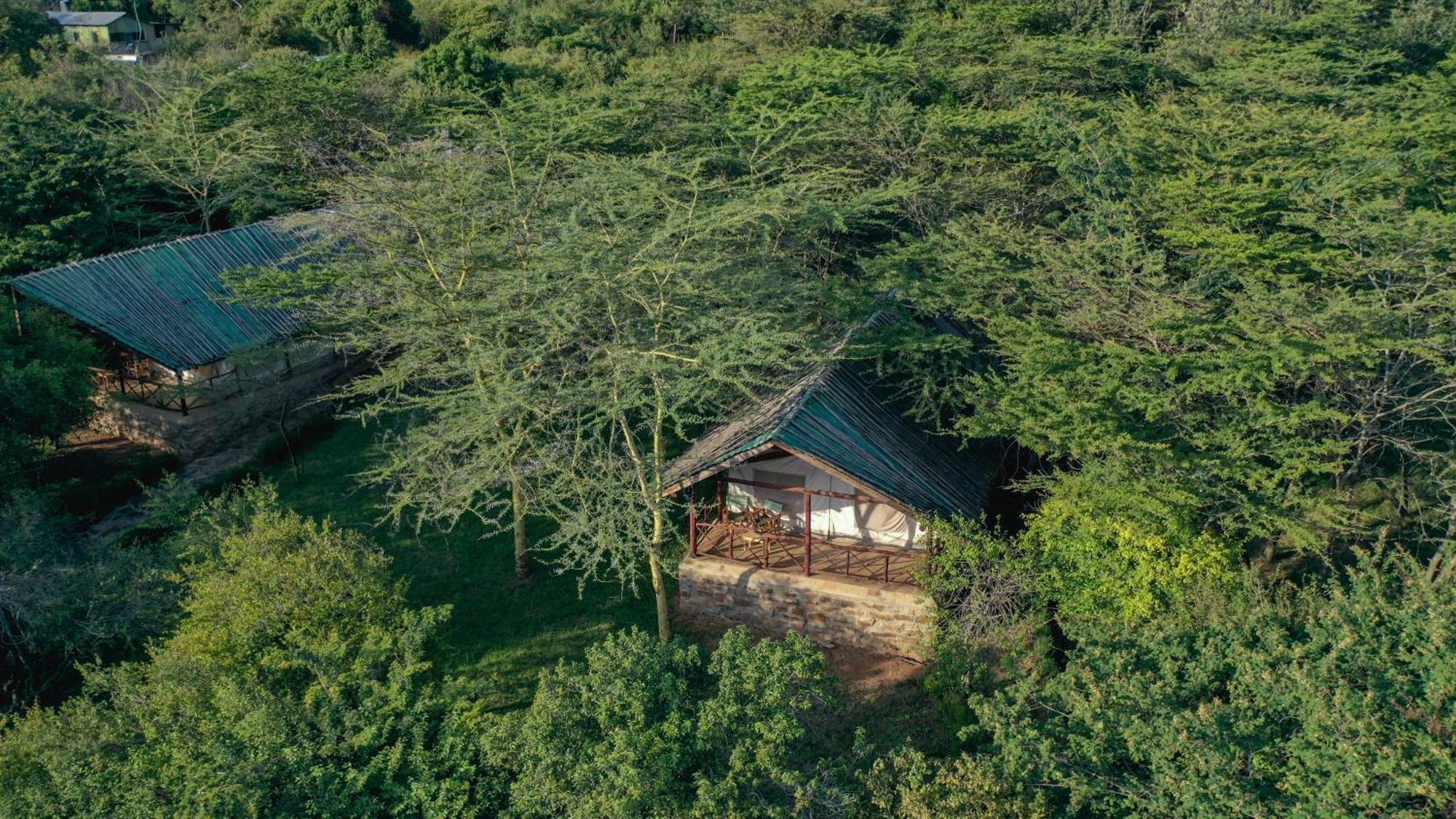 Lodge Sentrim Mara