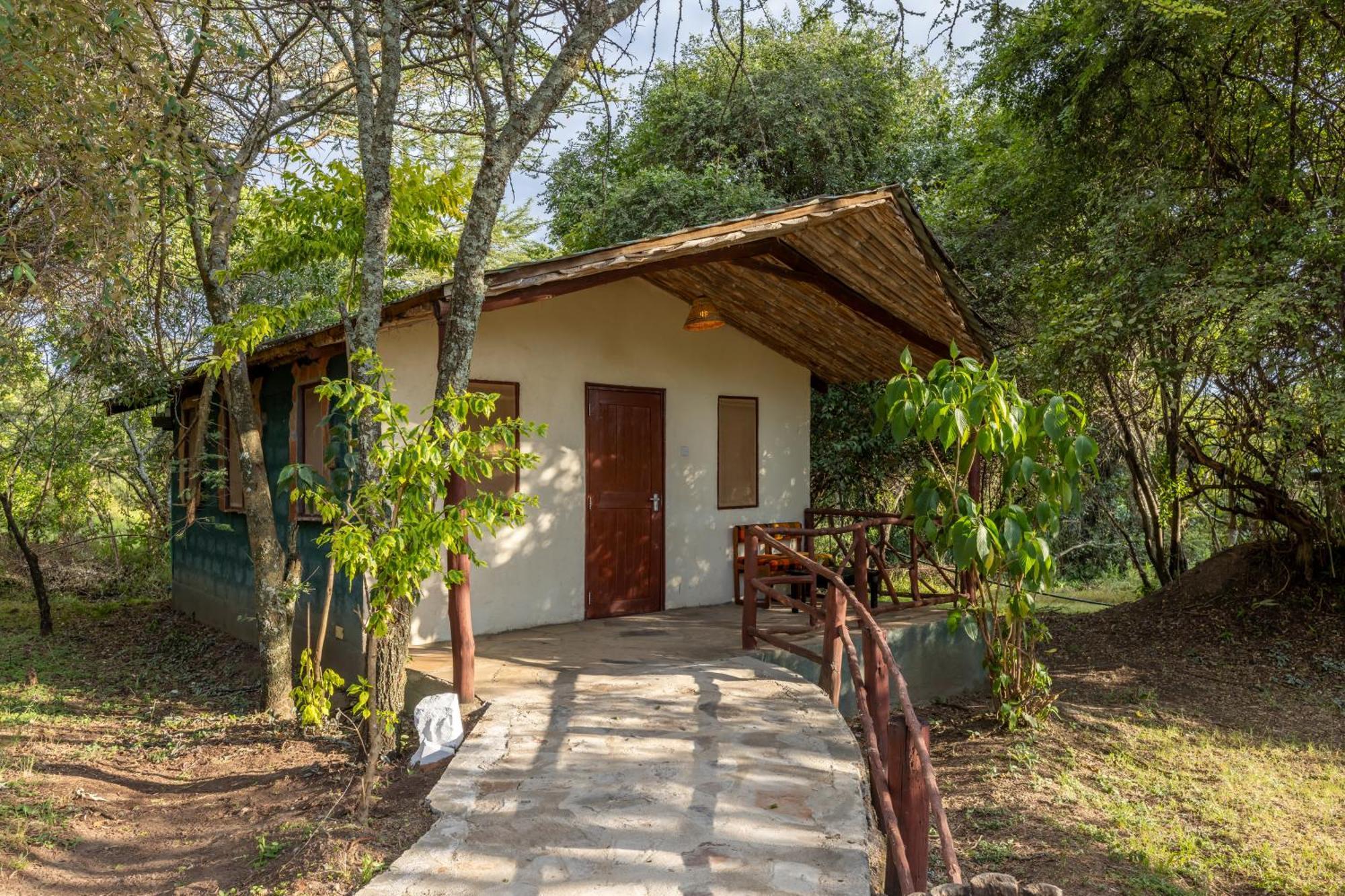 Sentrim Mara Lodge Ololaimutiek