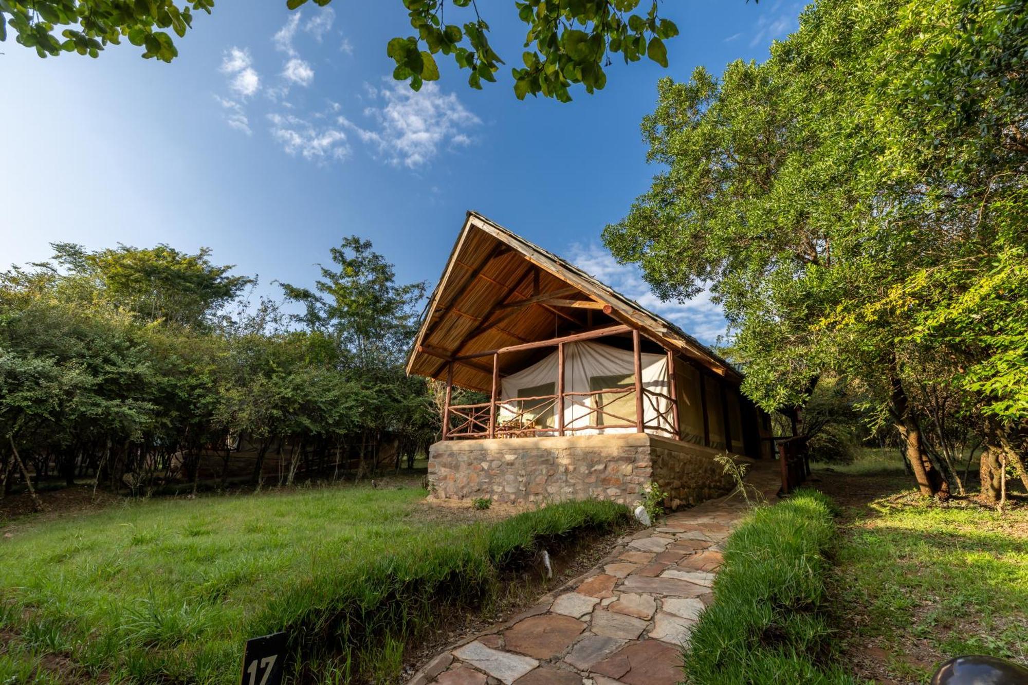 Lodge Sentrim Mara *